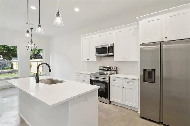 $2,000 | 2120 Robin Street, Slidell, LA 70460