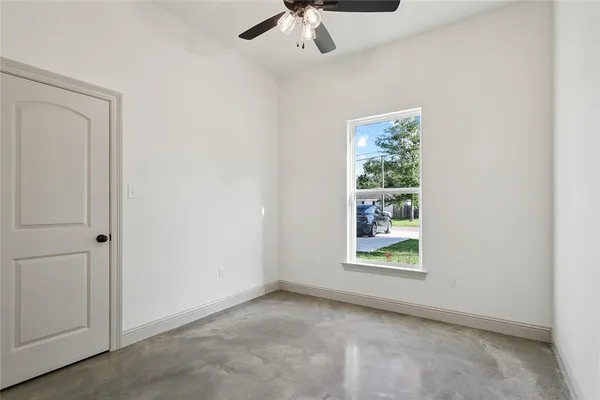 $1,900 | 2120 Robin Street, Slidell, LA 70460