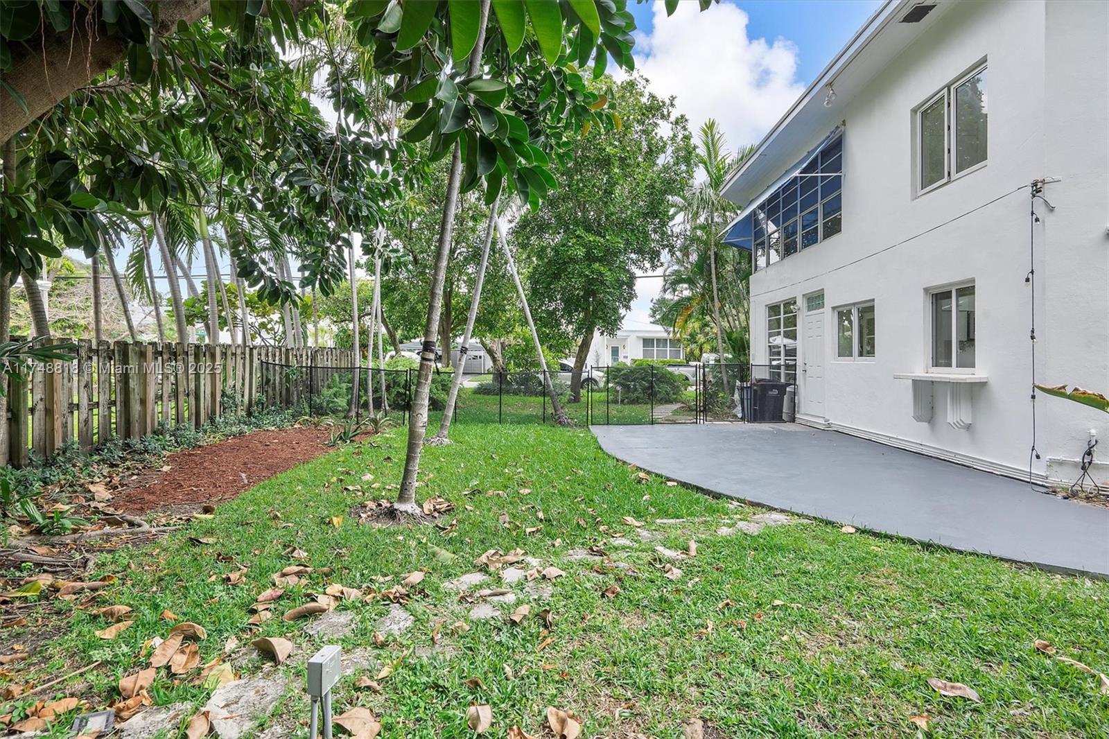 600 Surfside Boulevard Surfside, FL 33154 - Photo 16 of 62