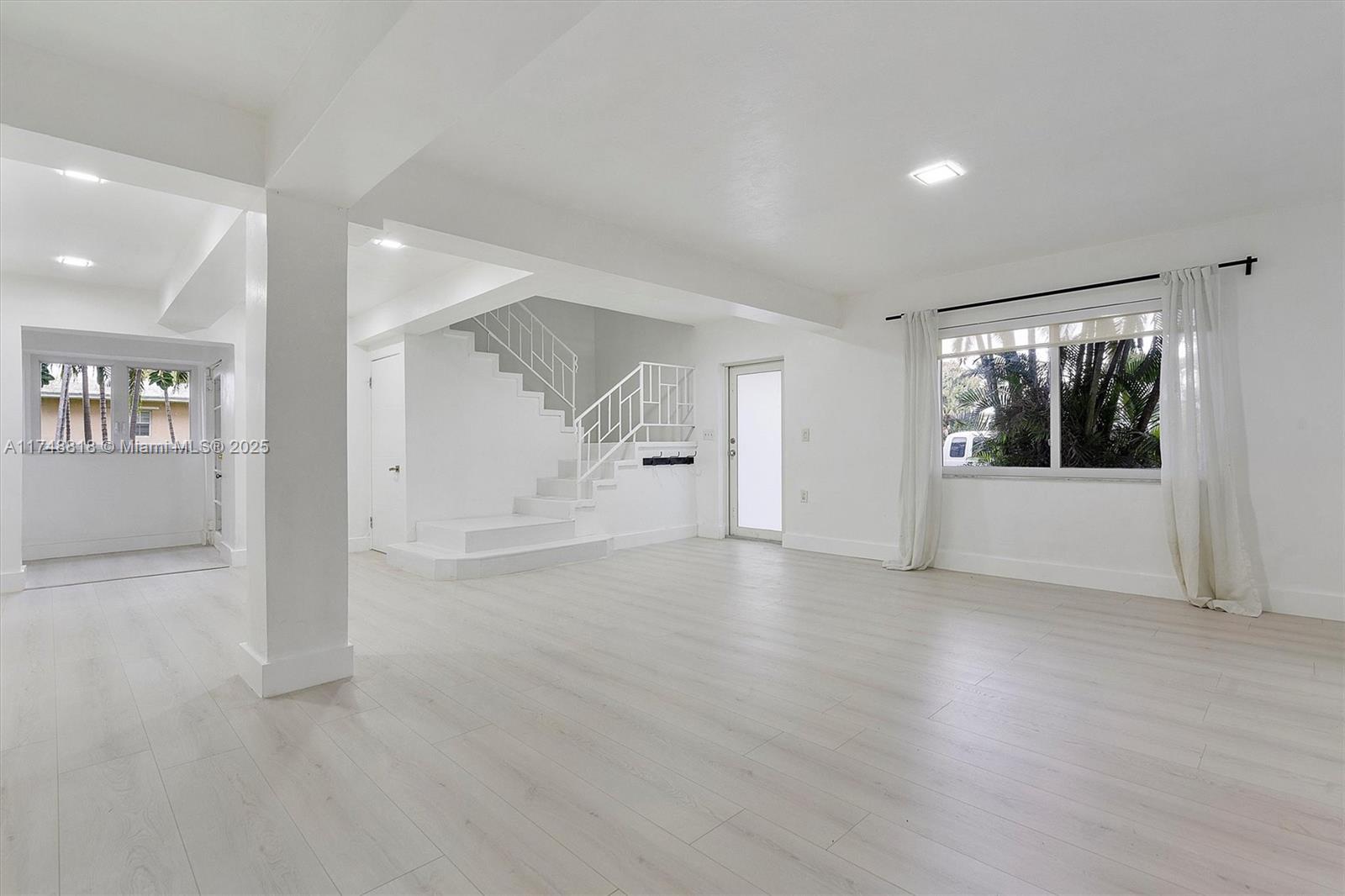 600 Surfside Boulevard Surfside, FL 33154 - Photo 17 of 62