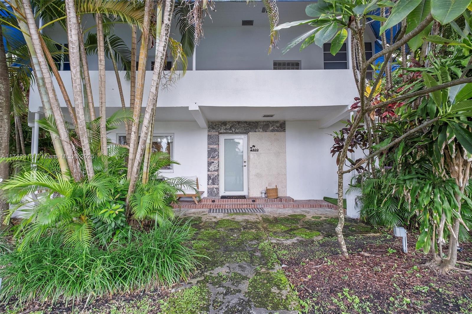 600 Surfside Boulevard Surfside, FL 33154 - Photo 29 of 62