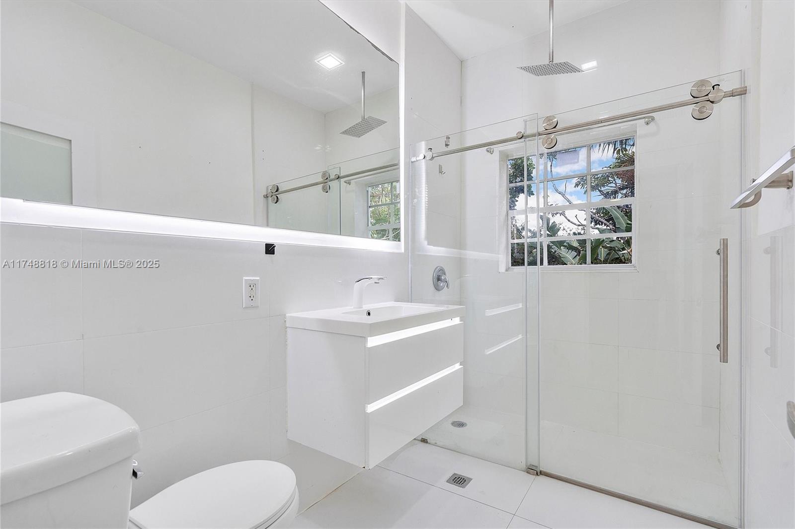 600 Surfside Boulevard Surfside, FL 33154 - Photo 42 of 62