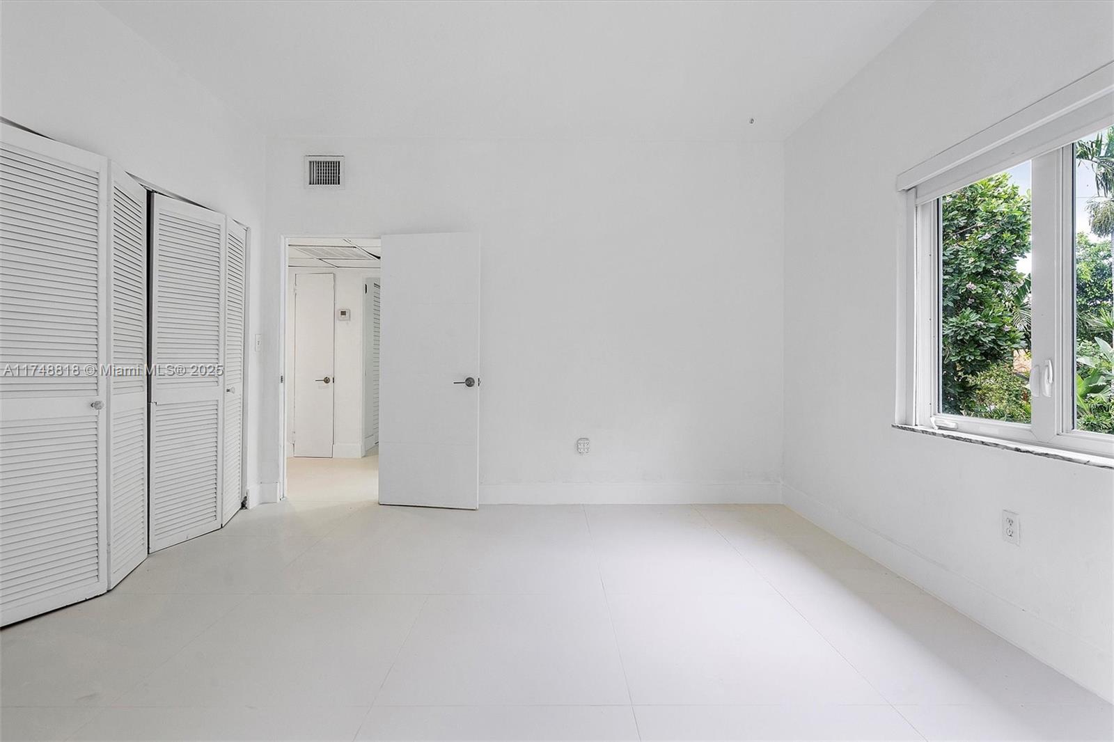 600 Surfside Boulevard Surfside, FL 33154 - Photo 46 of 62