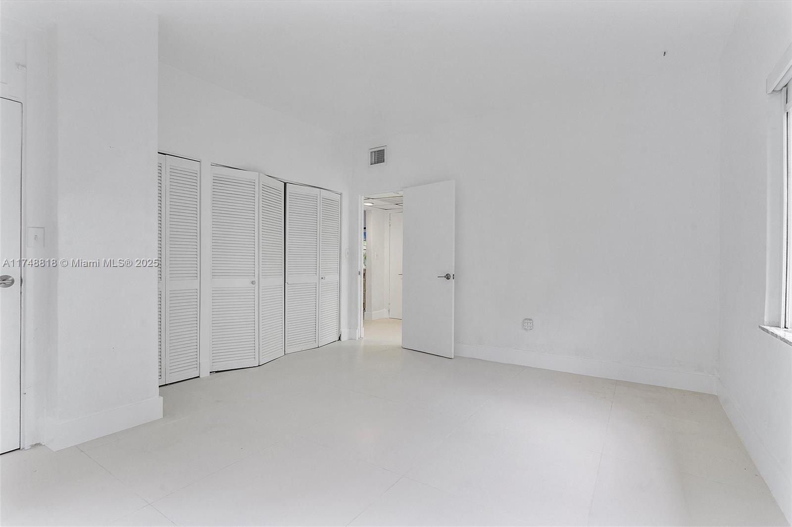 600 Surfside Boulevard Surfside, FL 33154 - Photo 47 of 62