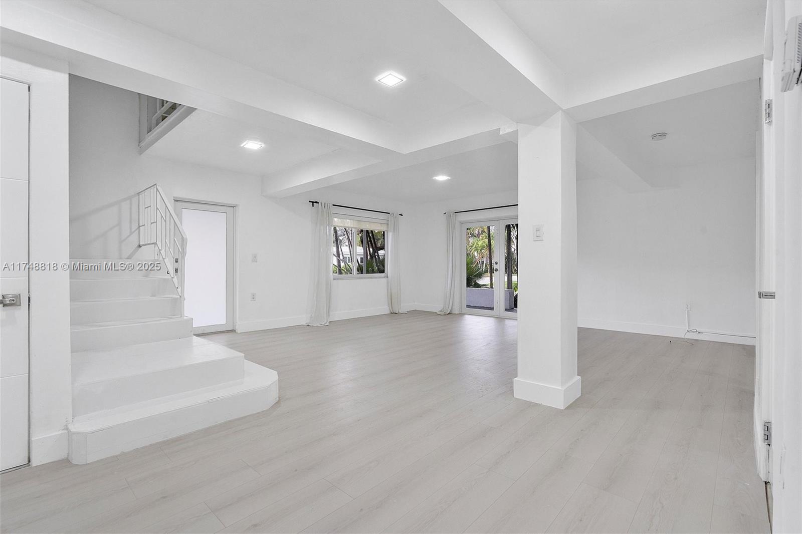 600 Surfside Boulevard Surfside, FL 33154 - Photo 61 of 62