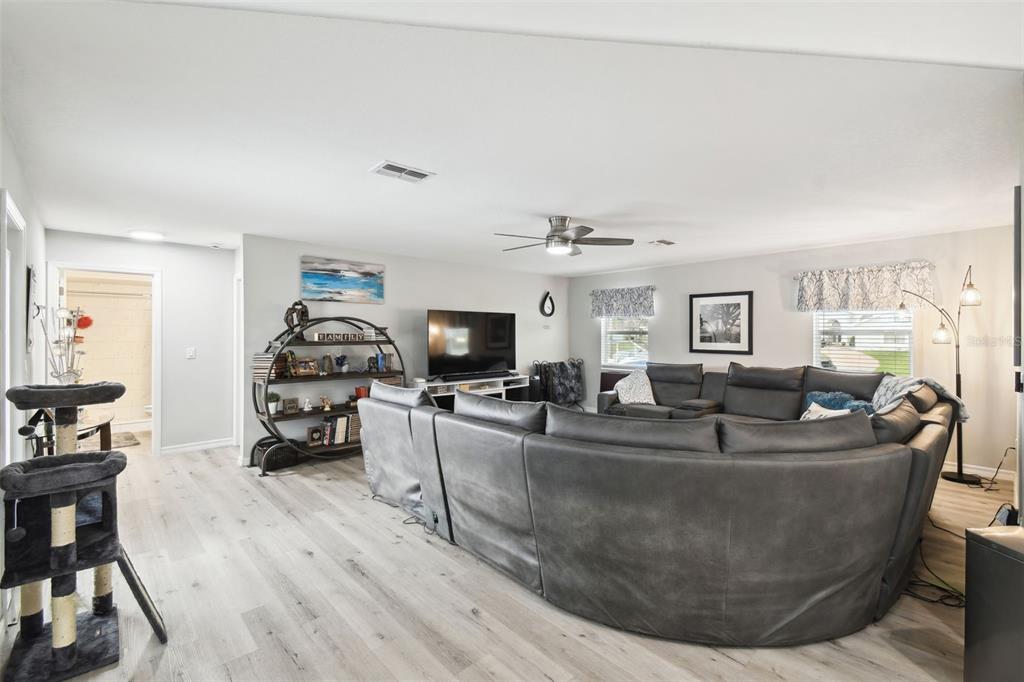 18317 Treehaven Drive Hudson, FL 34667 - Photo 13 of 60