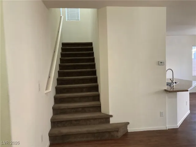 $2,200 | 9532 Knopfler Lane, Las Vegas, NV 89148