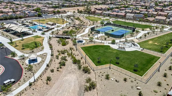 $2,100 | 9532 Knopfler Lane, Las Vegas, NV 89148