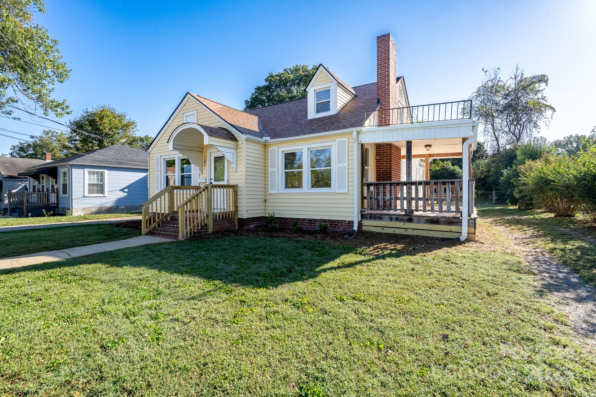 702 3rd Street Spencer, NC 28159 - Photo 3 of 36