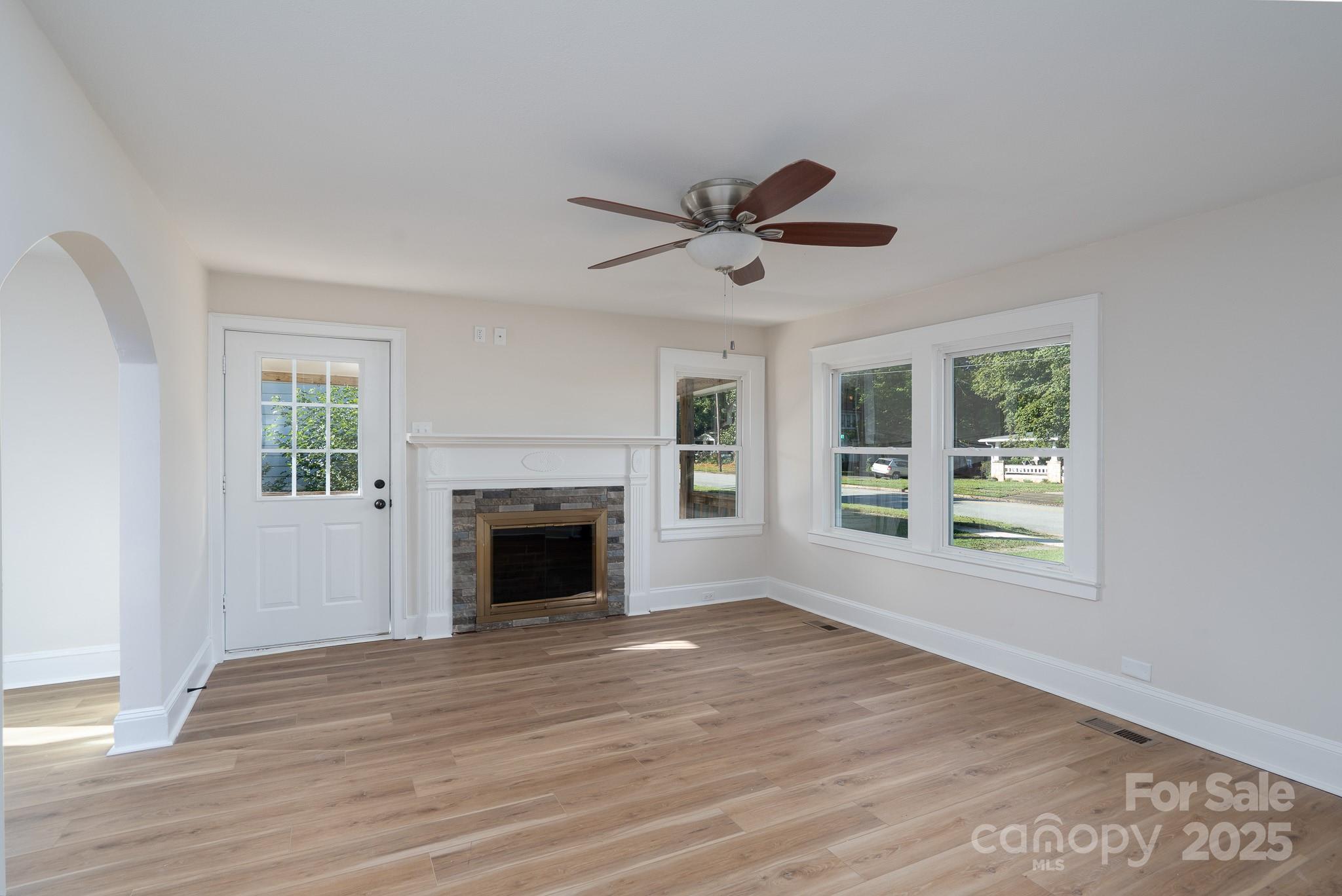 702 3rd Street Spencer, NC 28159 - Photo 4 of 36