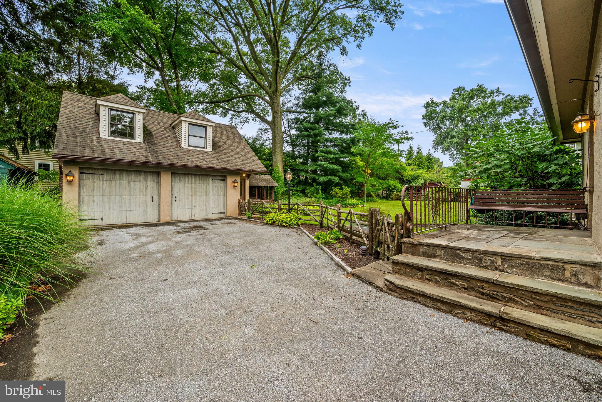 2620 Prescott Road Havertown, PA 19083 - Photo 4 of 53 2 Car Garage