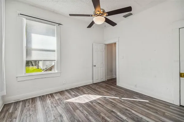 $3,900 | 1913 West Lemon Street, Tampa, FL 33606