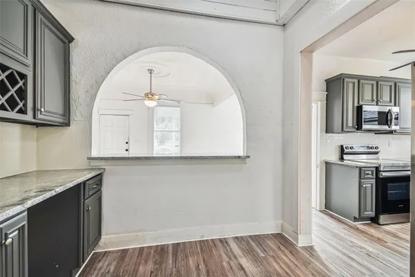 $3,900 | 1913 West Lemon Street, Tampa, FL 33606