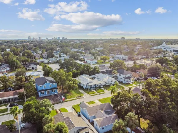 $3,900 | 1913 West Lemon Street, Tampa, FL 33606