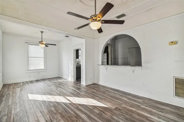 $3,900 | 1913 West Lemon Street, Tampa, FL 33606