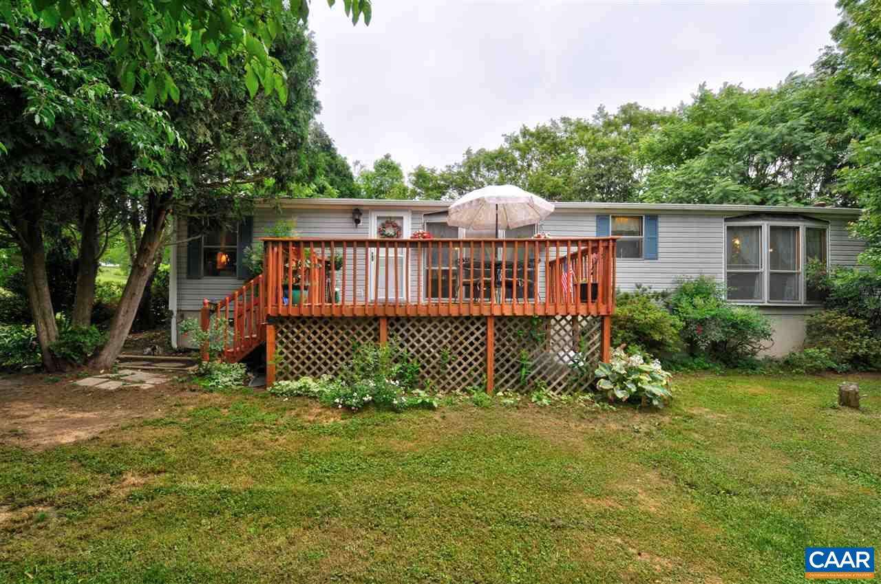 1728 Ridge Road Raphine, VA 24472 - Photo 12 of 34 a view of a garden with a deck