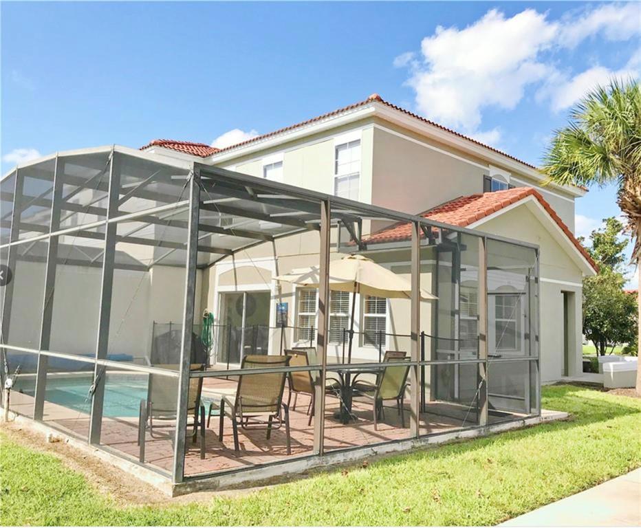 4518 Alberto Circle Kissimmee, FL 34746 - Photo 2 of 29