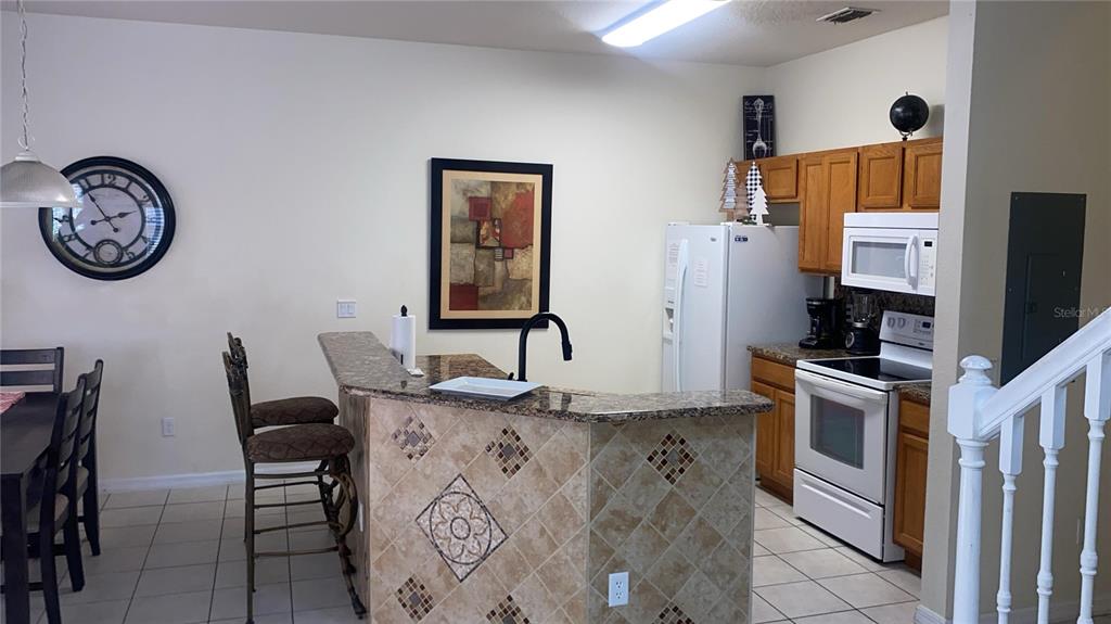 4518 Alberto Circle Kissimmee, FL 34746 - Photo 4 of 29