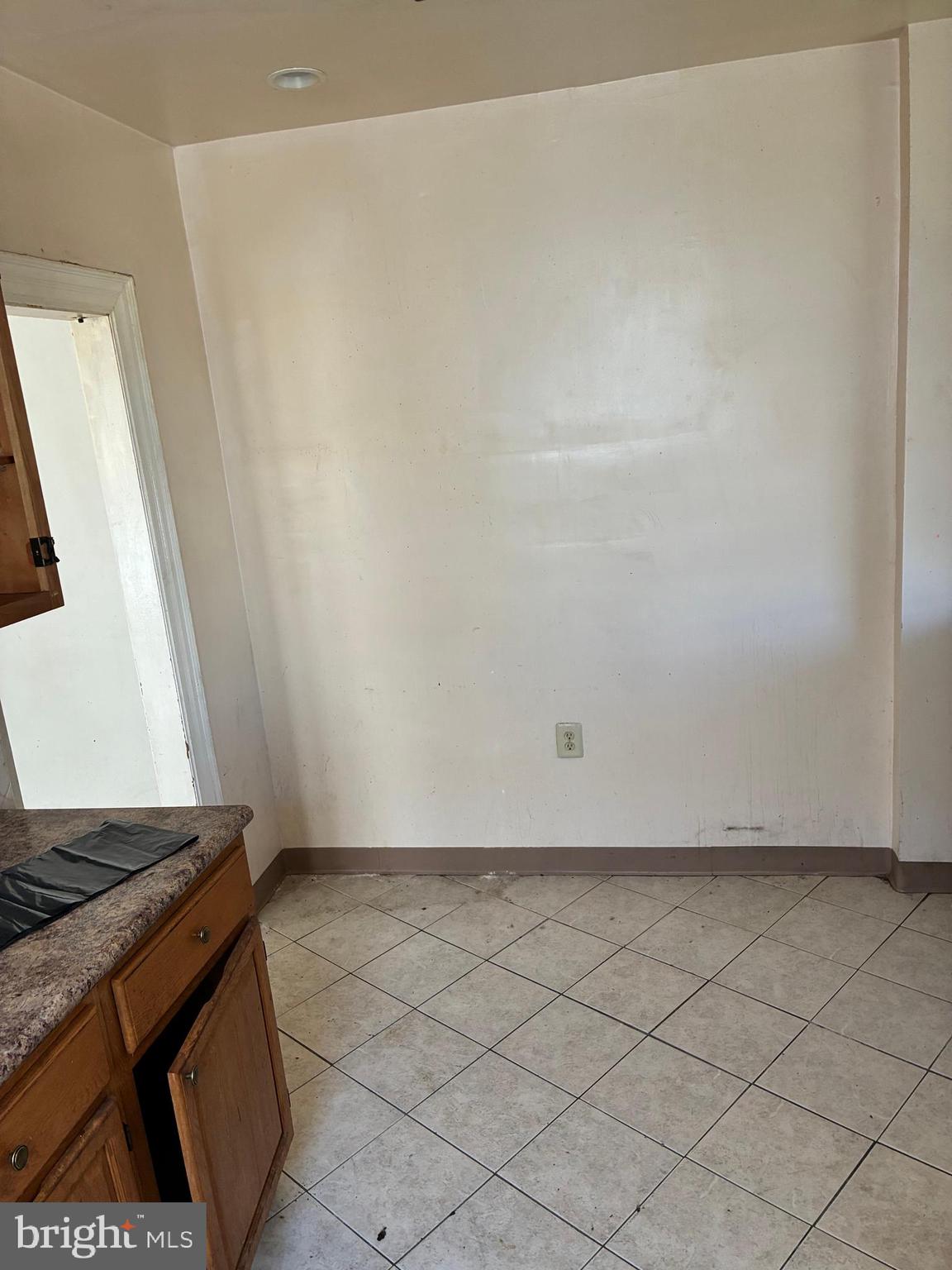 5437 Walnut Street Philadelphia, PA 19139 - Photo 18 of 18 2nd floor