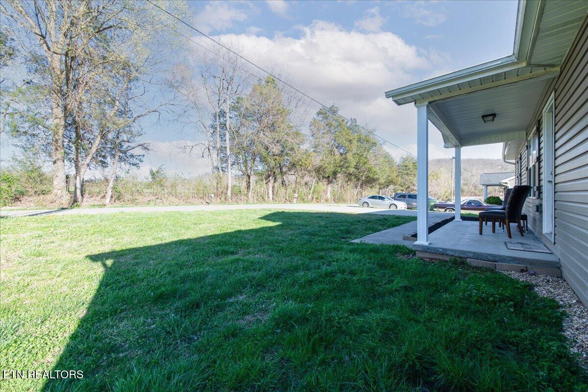 137 Raccoon Valley Road Maynardville, TN 37807 - Photo 12 of 48 39-DSC_8858-HDR-Edit