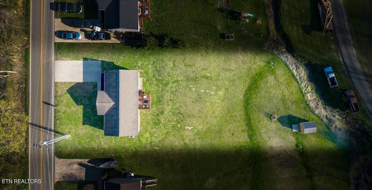 137 Raccoon Valley Road Maynardville, TN 37807 - Photo 9 of 48 04-DJI_0702-HDR-Edit