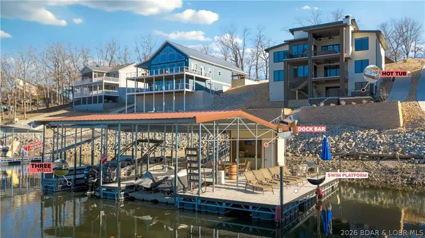 $1,869,000 | 425 Waterside Drive, Camdenton, MO 65020
