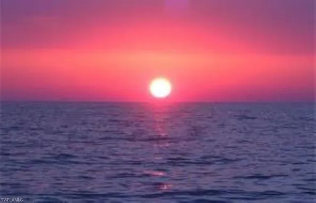 $8,900 | 4180 Crayton Road, Unit E7, Naples, FL 34103