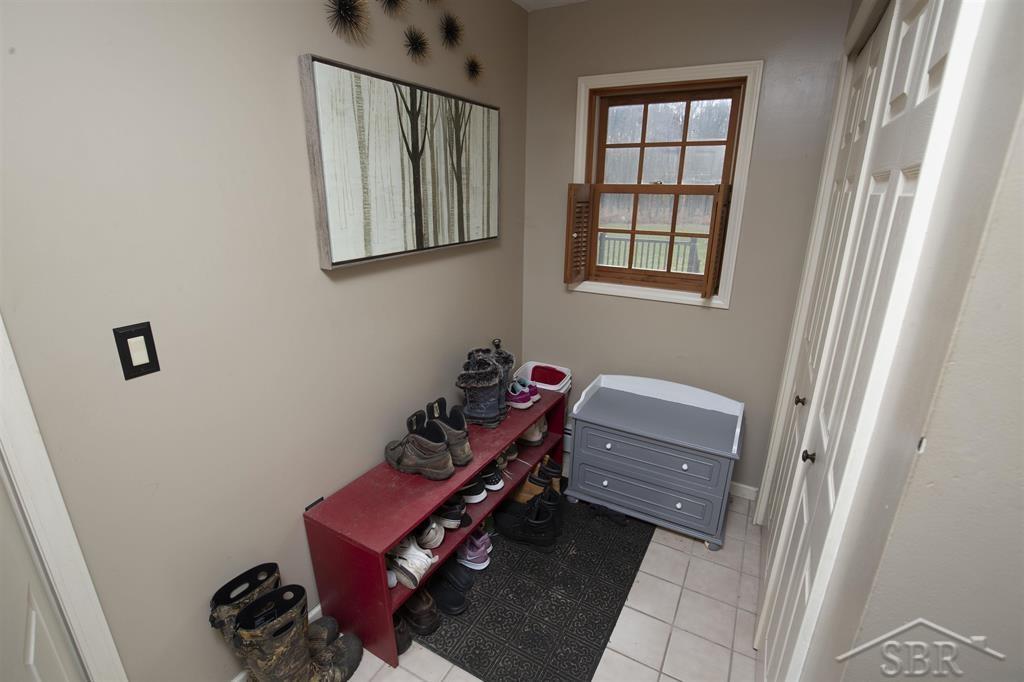 684 East Wheeler Road Midland, MI 48640 - Photo 13 of 38 50094983-12.JPG