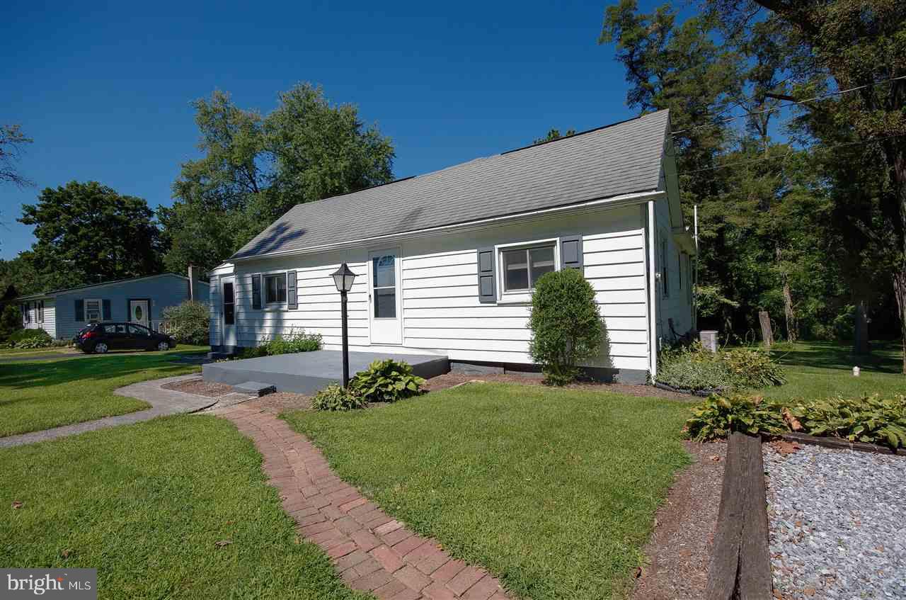 1463 Roundtop Road Middletown, PA 17057 - Photo 2 of 21 Gallery Image 2