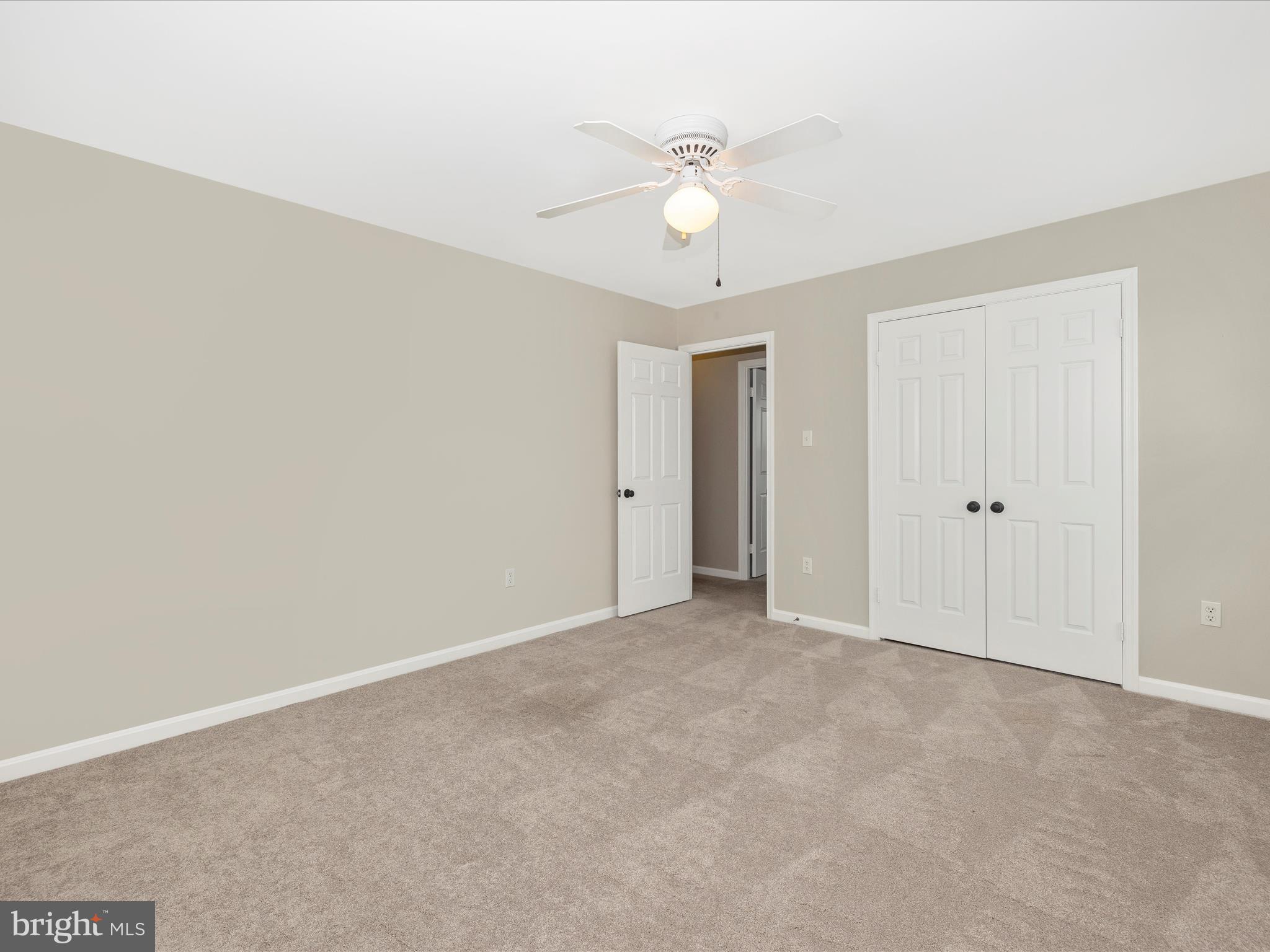 24217 Welsh Road Gaithersburg, MD 20882 - Photo 34 of 65 Bedroom 3