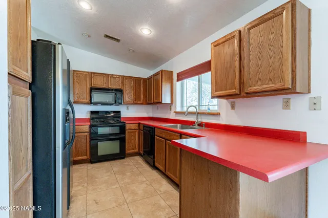 $700,000 | 12935 Glen Drive, Flagstaff, AZ 86004