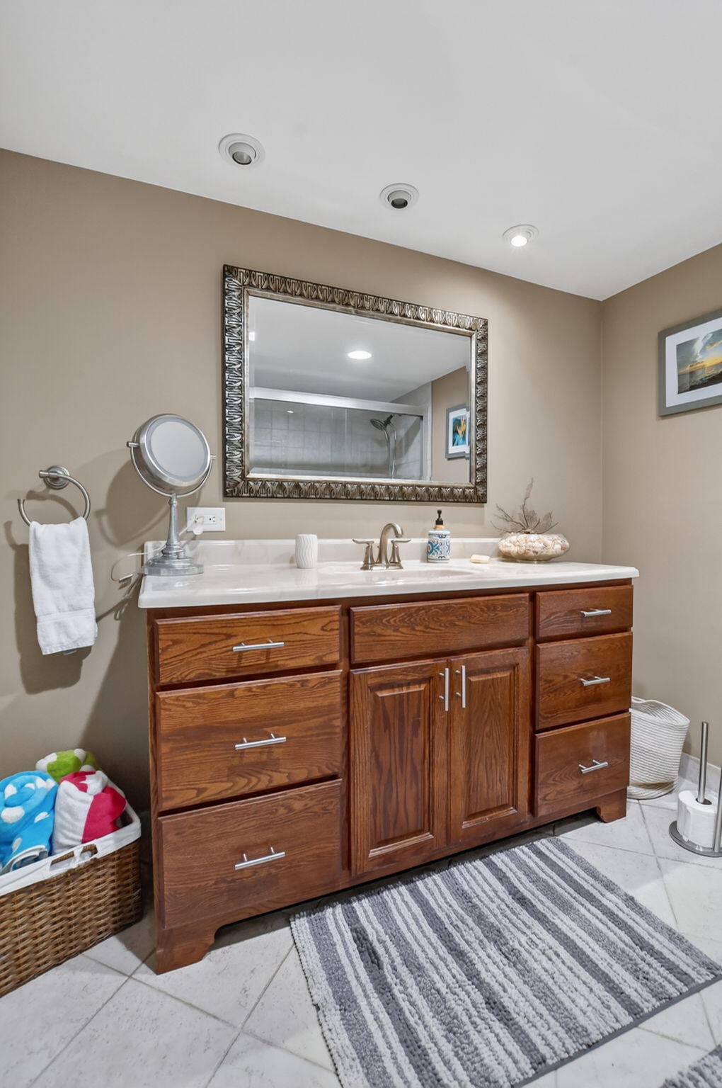 1180 South Ocean Boulevard, Unit 55 Boca Raton, FL 33432 - Photo 22 of 43 primary bath