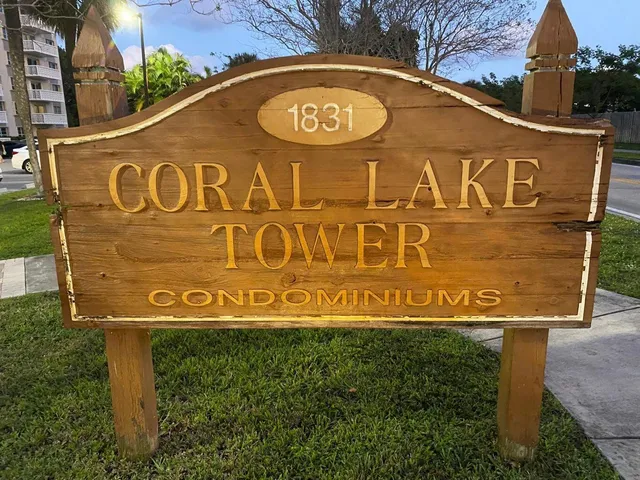 $205,950 | 1831 Northeast 38th Street, Unit 410, Oakland Park, FL 33334