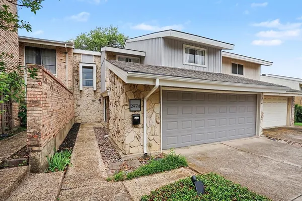 $439,000 | 2974 Country Pl Circle, Carrollton, TX 75006