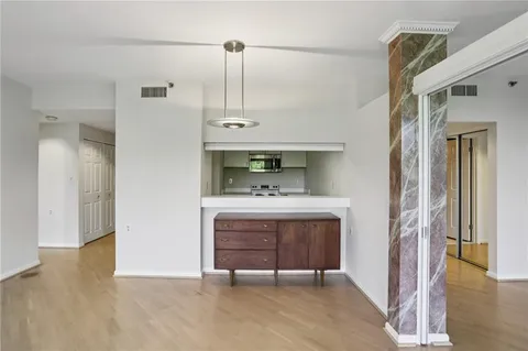 $325,000 | 1130 Piedmont Avenue Northeast, Unit 910, Atlanta, GA 30309