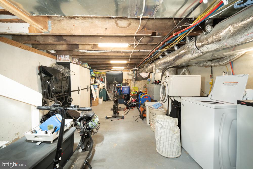 237 Mifflin Street Philadelphia, PA 19148 - Photo 13 of 15 Spacious basement