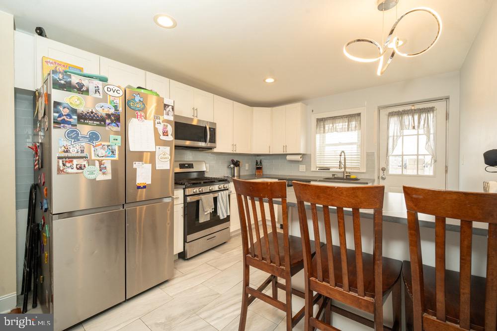 237 Mifflin Street Philadelphia, PA 19148 - Photo 6 of 15 Spacious Kitchen
