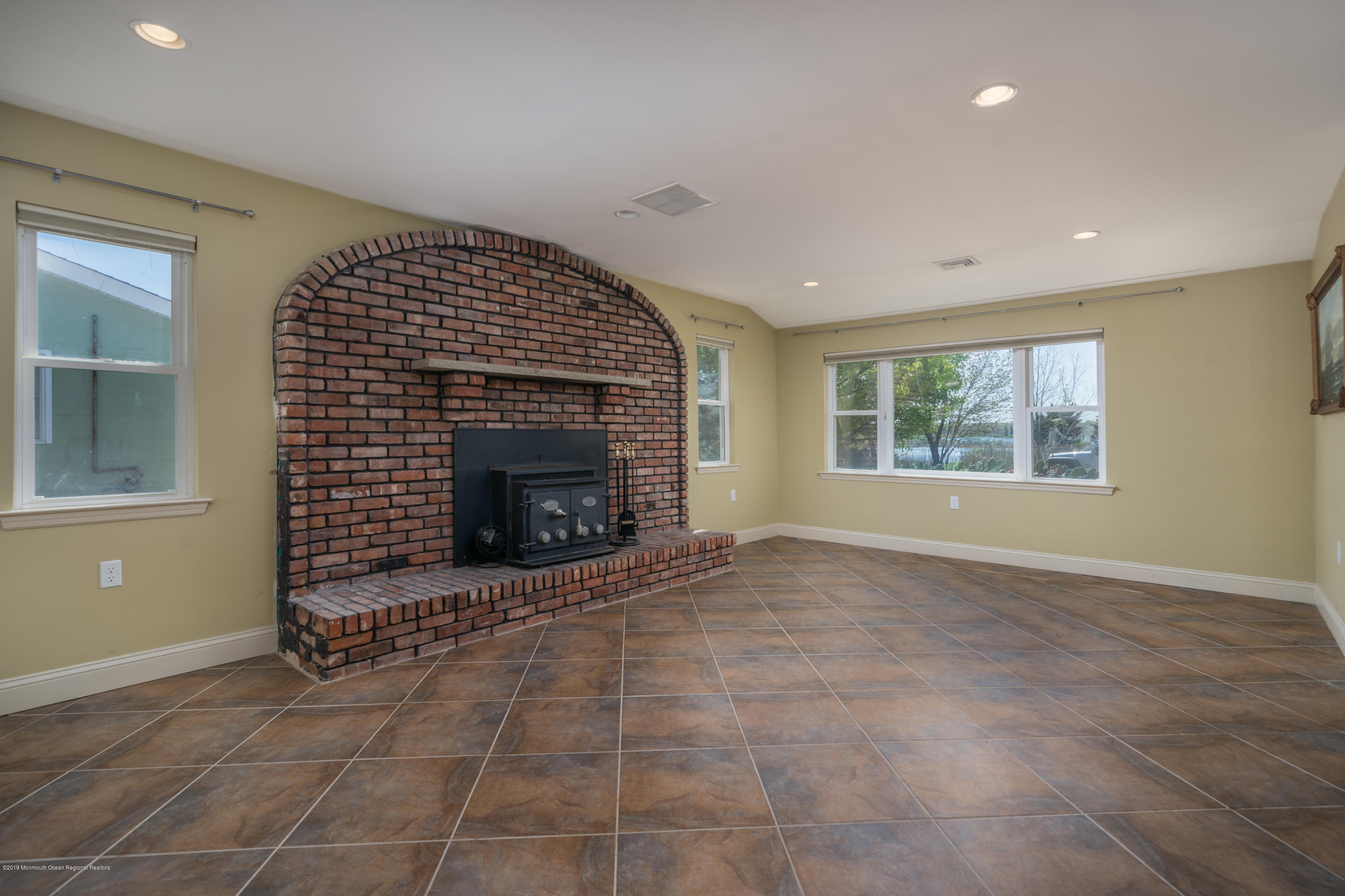 210 Edison Road Barnegat, NJ 08005 - Photo 8 of 28 Family Room