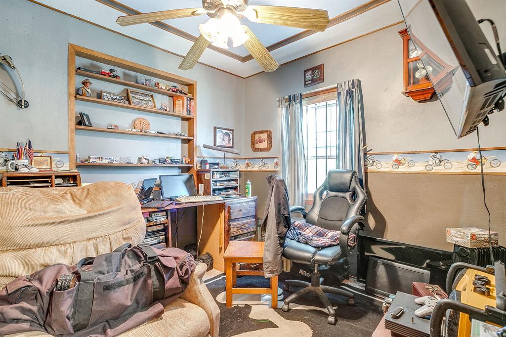 1035 Summit Drive Springtown, TX 76082 - Photo 29 of 38 Carpeted office with ceiling fan