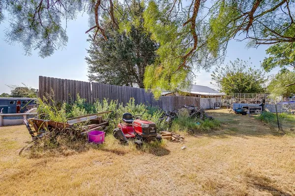 $229,000 | 1035 Summit Drive, Springtown, TX 76082