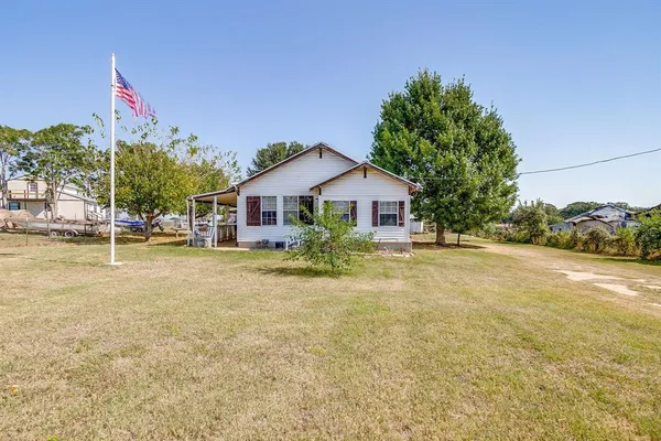 $229,000 | 1035 Summit Drive, Springtown, TX 76082
