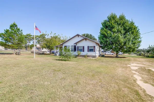 $229,000 | 1035 Summit Drive, Springtown, TX 76082