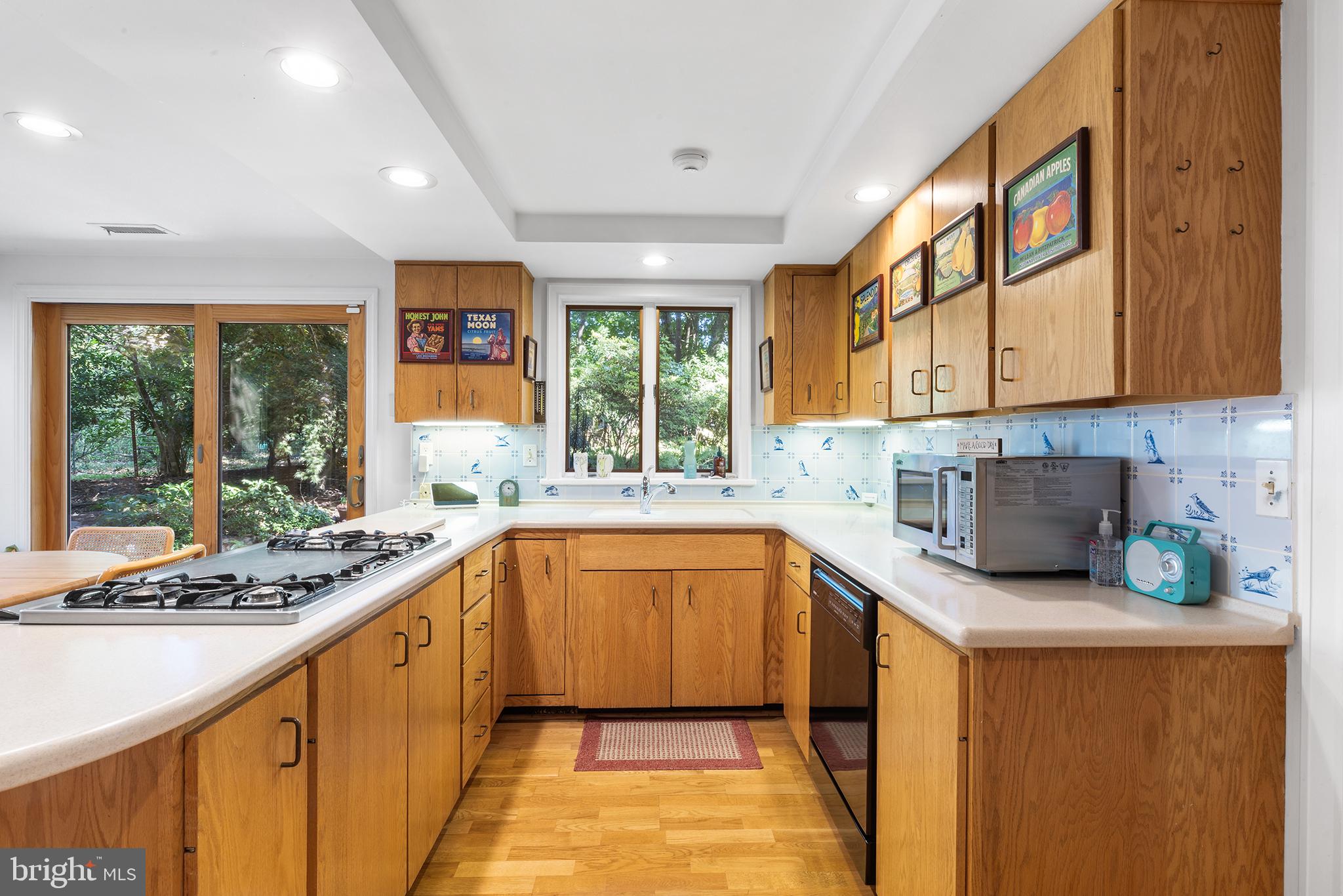 328 Beaumont Road Devon, PA 19333 - Photo 12 of 57