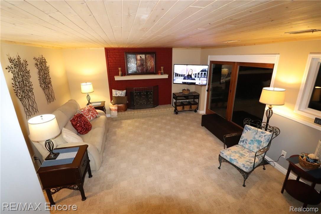 8635 Waumegah Road Clarkston, MI 48348 - Photo 21 of 50 IMG_7018.JPG