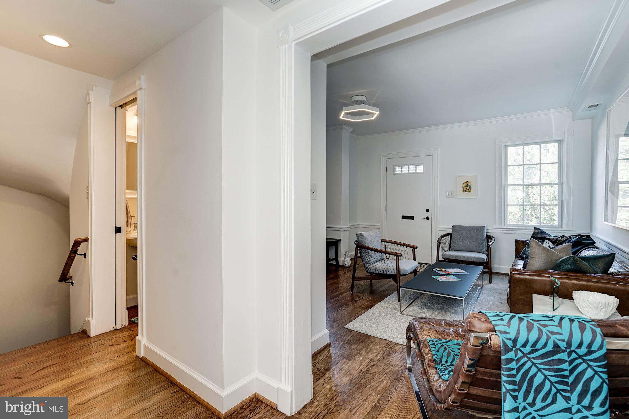 4416 Reservoir Road Northwest Washington, DC 20007 - Photo 8 of 40