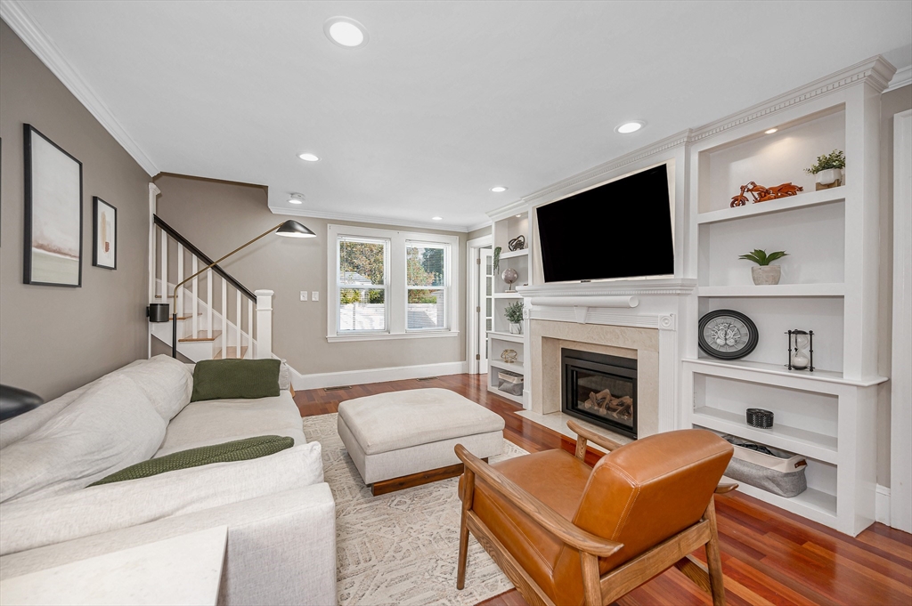 225 Ashcroft Road Medford, MA 02155 - Photo 4 of 32 Gallery Image 4