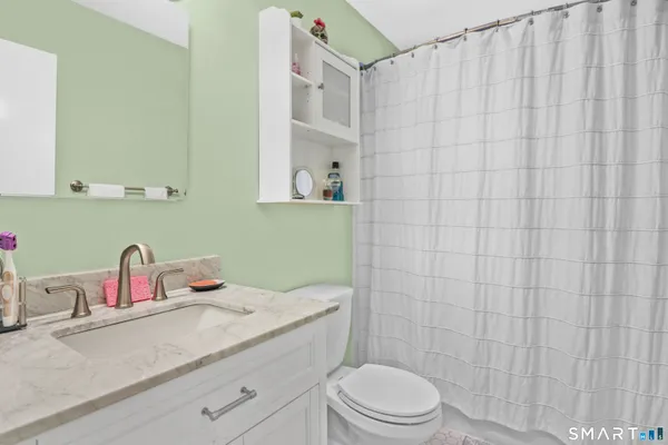 $3,100 | 14 1/2 Fairview Avenue, Unit B3, Norwalk, CT 06850
