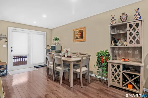 $3,100 | 14 1/2 Fairview Avenue, Unit B3, Norwalk, CT 06850