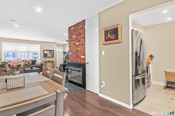 $3,100 | 14 1/2 Fairview Avenue, Unit B3, Norwalk, CT 06850