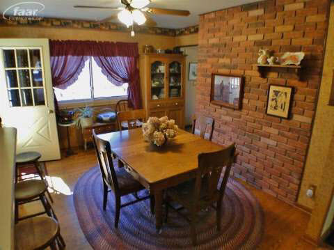 11216 White Lake Road Fenton, MI 48430 - Photo 8 of 28 20397099-7.JPG